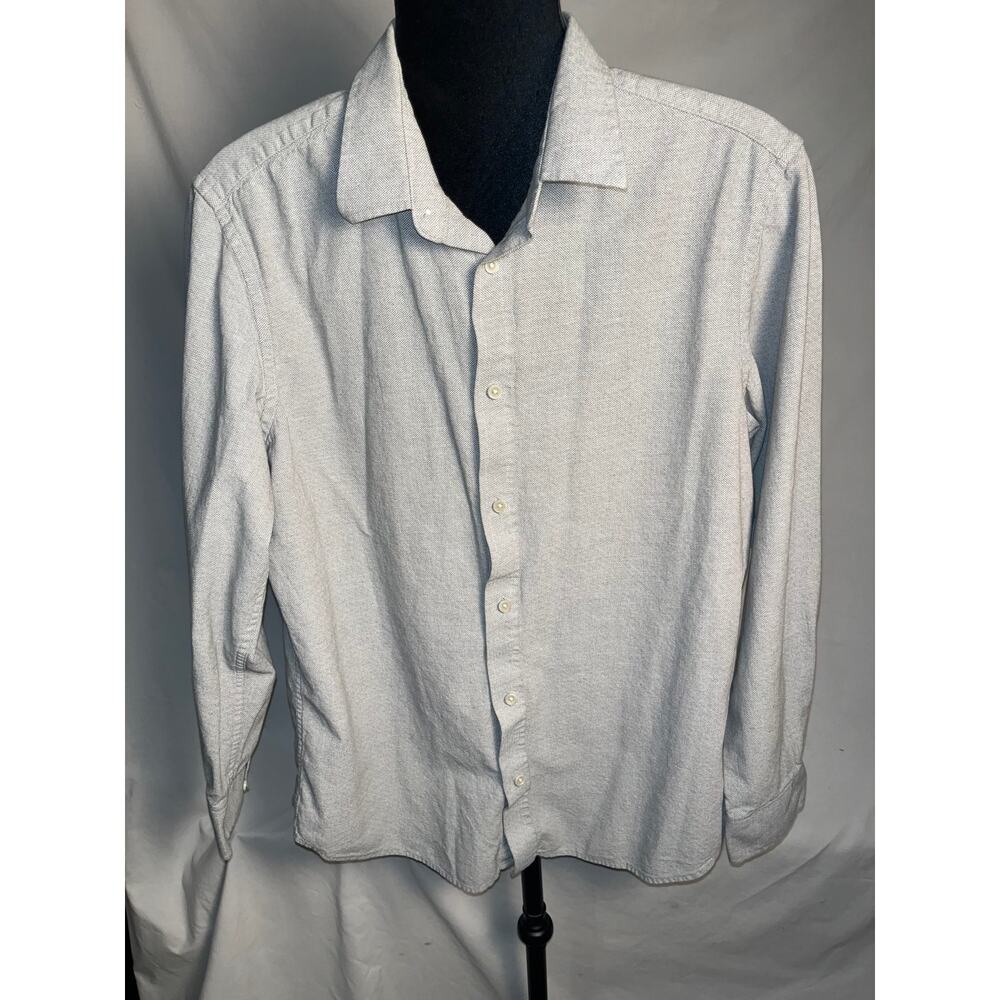 Banana Republic Standard Fit Light Gray Button-Up Shirt Men’s Large